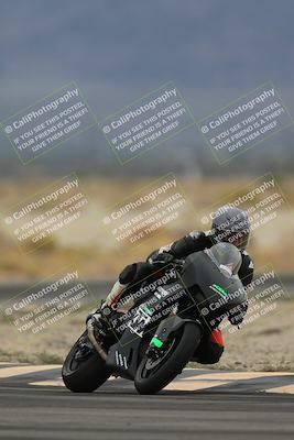 media/Nov-15-2025-Race Pace (Sat) [[8de605a2d8]]/Non Verified Riders (1st 20 Minutes)/Turn 4 (1010am)/